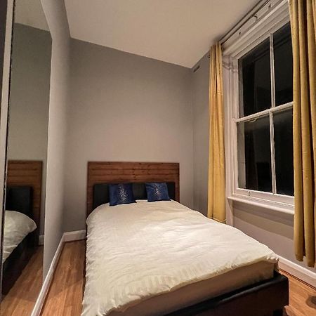 Ferienwohnung Central, Cozy Victorian Flat Next To Harrods London Exterior foto