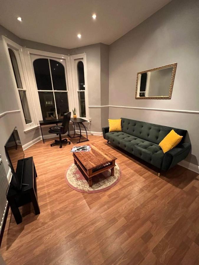 Ferienwohnung Central, Cozy Victorian Flat Next To Harrods London Exterior foto